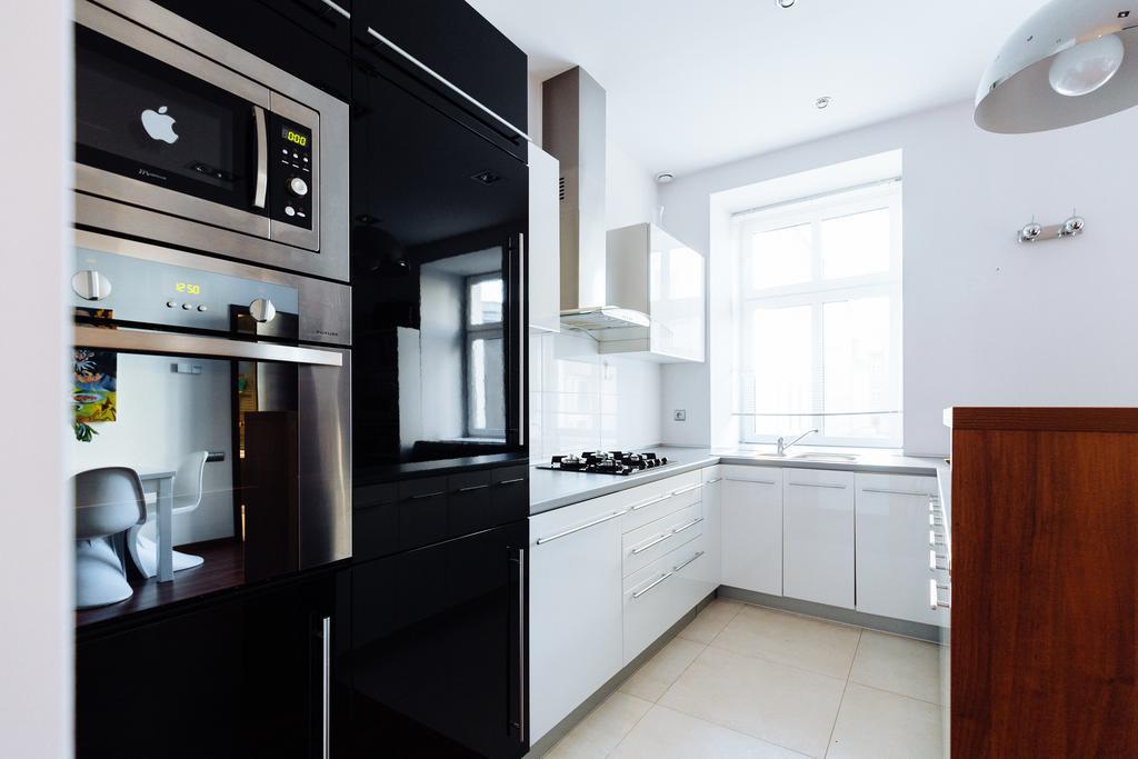 Apartment In The Strict City Centre 罗兹 外观 照片